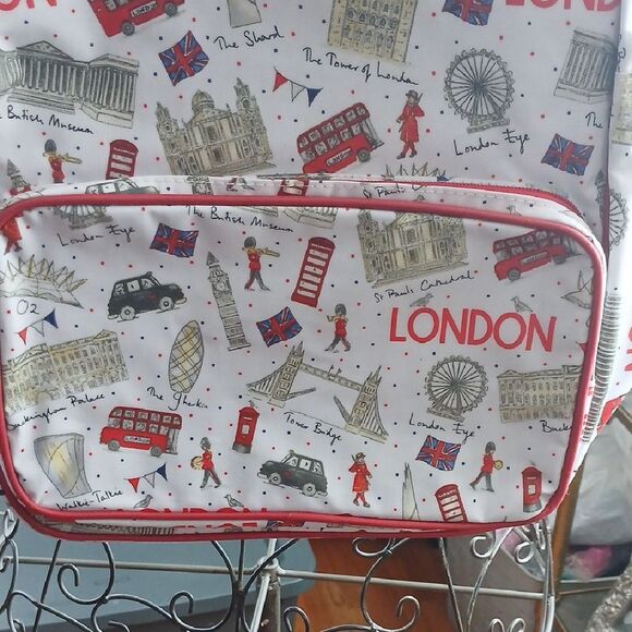 Milly Green London Themed Backpack with Red Accents - Picture 4 of 5